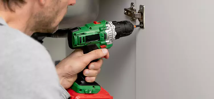 Commercial Door Hinge Repair Bayou Cane