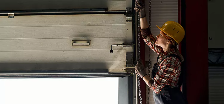 Addressing Common Garage Door Stoppage Issues in Bayou Cane, LA